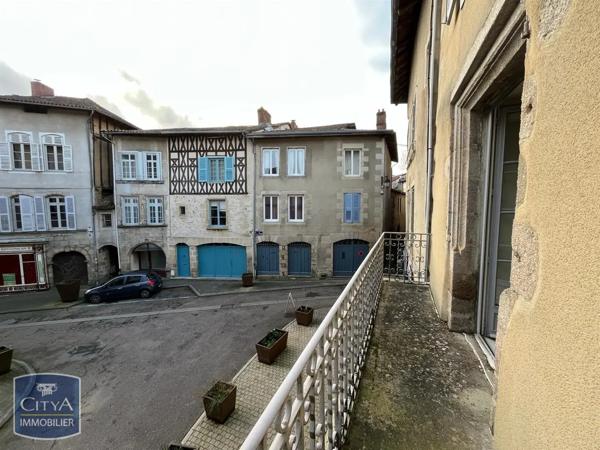 Appartement à louer 3 pièces 80.92m² Saint-Léonard-de-Noblat (87400)