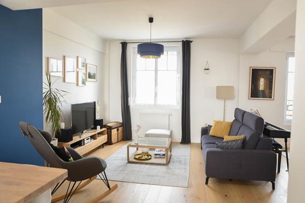 Appartement à vendre 6 pièces, 126 m2, centre-ville Rennes, très bon état. Garage. Ascenseur