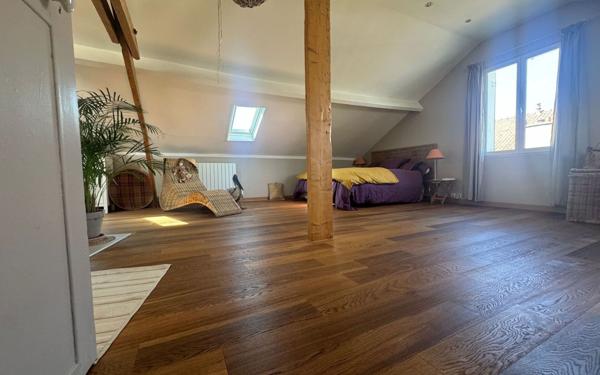 Maison à vendre    5 pièces • 176,76 m2 Le Perreux-sur-Marne