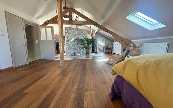 Maison à vendre    5 pièces • 176,76 m2 Le Perreux-sur-Marne