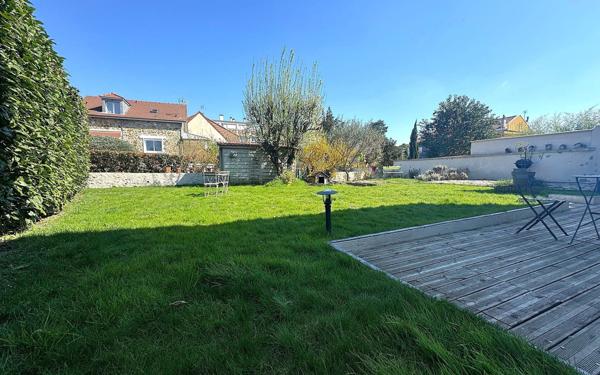 Maison à vendre    5 pièces • 176,76 m2 Le Perreux-sur-Marne