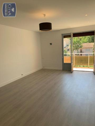 Location appartement Oullins (69600) 1 pièce 31.2m²