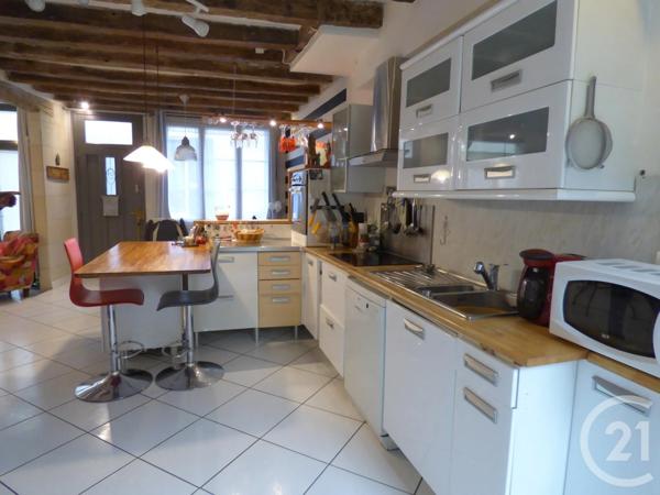 Maison à vendre  4 pièces - 139 m 2   AZAY LE RIDEAU  - 37