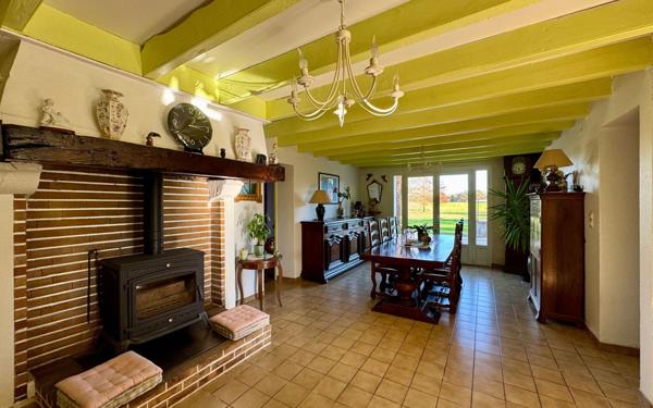 Maison à vendre    5 pièces • 142 m2 Saint-Geours-de-Maremne