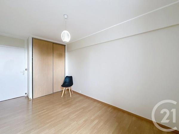 Appartement F4 à vendre  4 pièces - 66,73 m 2   THIAIS  - 94