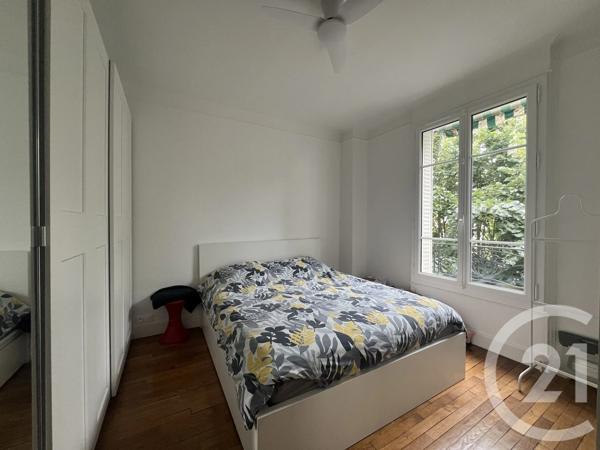 Maison à vendre  6 pièces - 107,71 m 2   ST MAUR DES FOSSES  - 94