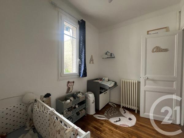 Maison à vendre  6 pièces - 107,71 m 2   ST MAUR DES FOSSES  - 94