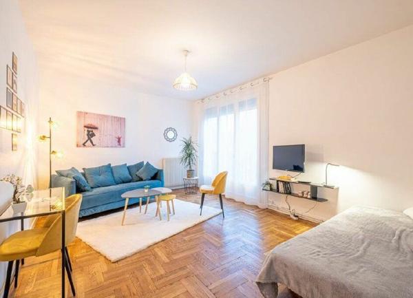 Appartement à louer    1 pièce •  Limoges