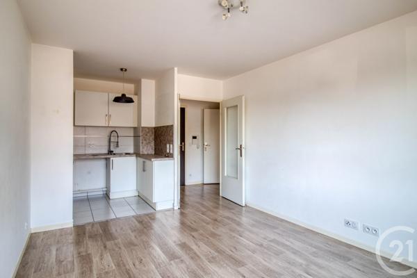 Appartement F2 à vendre  2 pièces - 38,50 m 2   ERAGNY SUR OISE  - 95