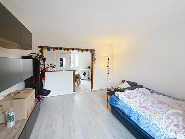 Appartement à vendre  2 pièces - 27,89 m 2   AUBERVILLIERS  - 93