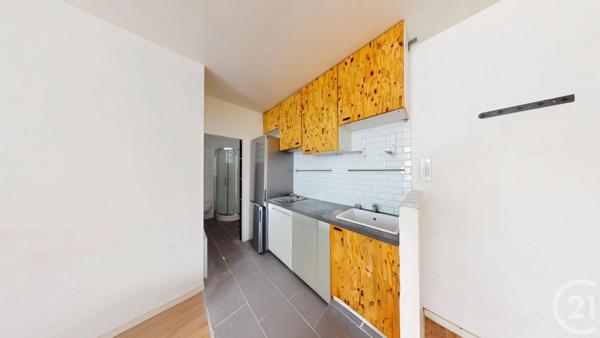 Appartement à vendre  2 pièces - 27,89 m 2   AUBERVILLIERS  - 93