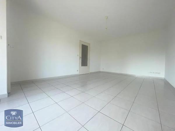 Appartement à louer 2 pièces 46.98m²