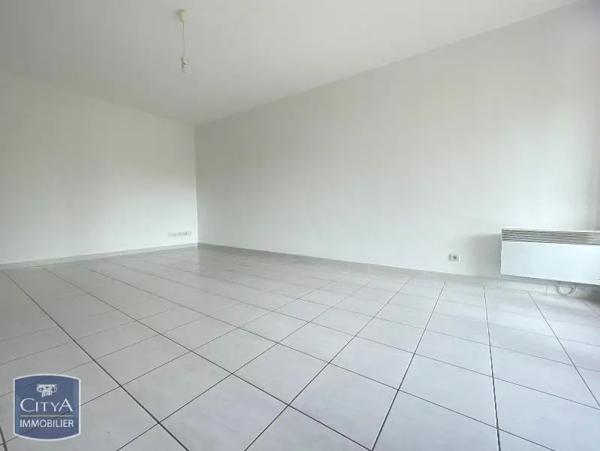 Appartement à louer 2 pièces 46.98m²