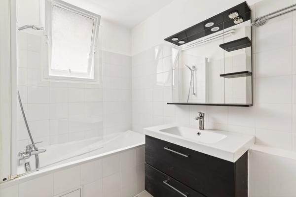 Appartement Paris 9 e - MARTYRS / TOUR D'AUVERGNE