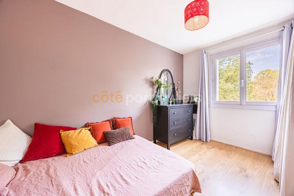 Vente
                Appartement76 m² - 4 Pièces -
                    REZE (44400)