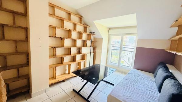Vente                                                      Maison de village
                        
                     5 pièces                      101 m2                     à Serris