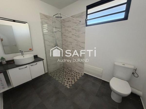 APPARTEMENT T3 EN RDC AVEC TERRASSE ET JARDINET