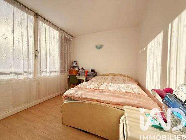 Appartement à vendre 4 pièces 69 m² Pantin