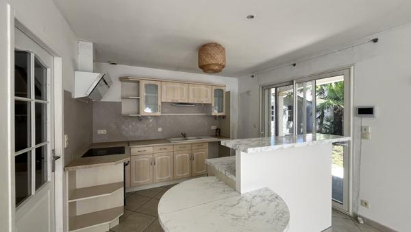 Maison 6 pièce(s) 4 chambre(s) 168.03 m²
