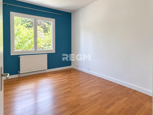 CHÂTENAY-MALABRY – MAISON FAMILIALE 6 PIÈCES 3 chambres