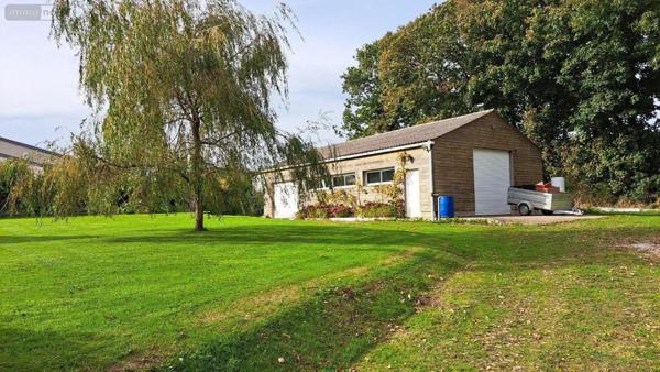 Maison individuelle à vendre à Guerlesquin dans le Finistère (29650), ref : 0495