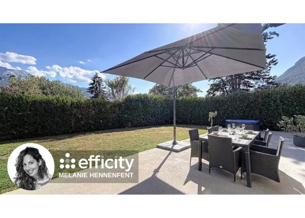 Maison
         5 pièces
        - 150 m² Bien prestige 560 000 € *