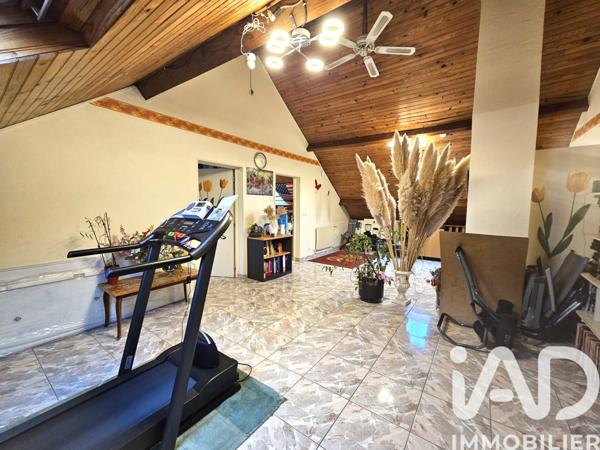 Maison à vendre 7 pièces 197 m² Montfermeil