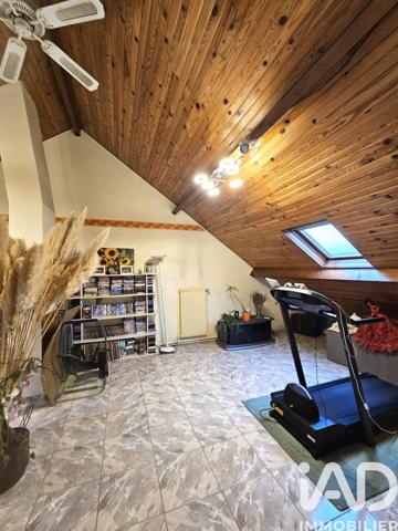 Maison à vendre 7 pièces 197 m² Montfermeil