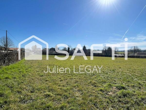 Terrain à bâtir de 791 m²