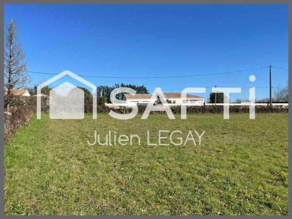 Terrain à bâtir de 791 m²