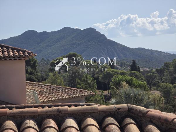 Villa 6 pièce(s) 4 chambre(s) 225 m²