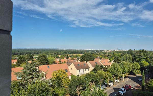 Appartement à vendre    5 pièces •  Chambourcy