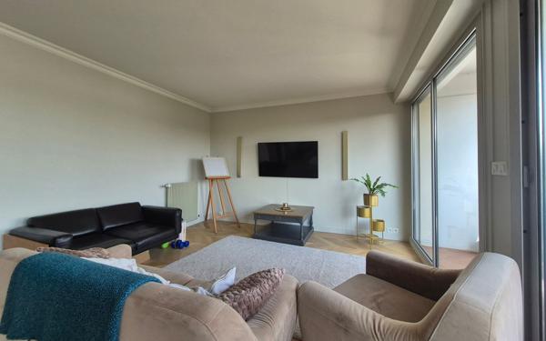 Appartement à vendre    5 pièces •  Chambourcy