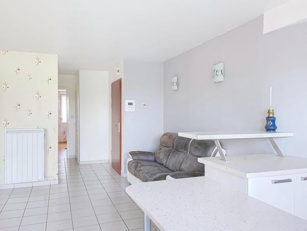 Appartement T3 avec un balcon fermé et une très belle vue