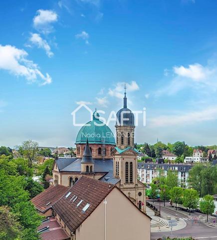 Appartement T3 avec un balcon fermé et une très belle vue