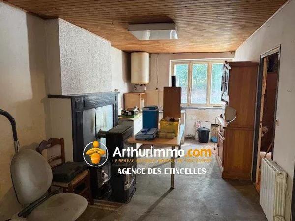 Vente Maison 2 pièces 47 m2 à Thourie