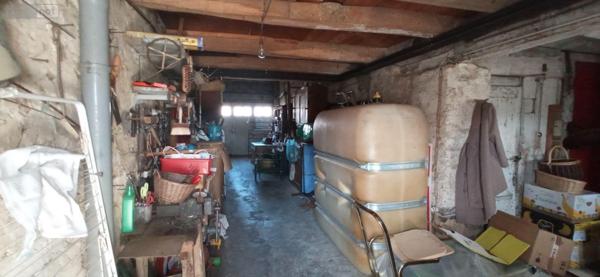 Maison à restaurer à vendre à Neuilly-l'Évêque en Haute-Marne (52360), ref : 52020-45