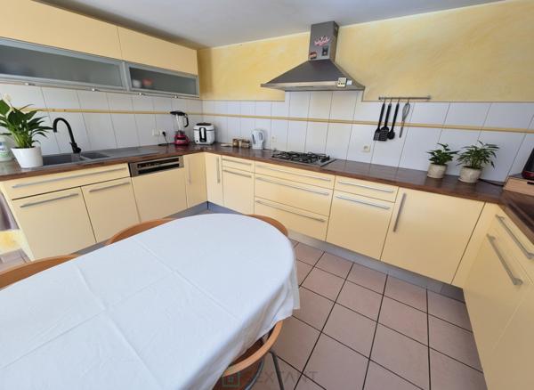 Longère, atelier, carport, cave