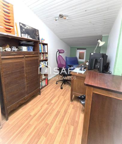 Maison de ville de 205 m² avec garage et jardin