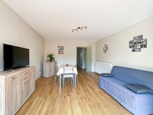 T2 proche mer avec vue forêt