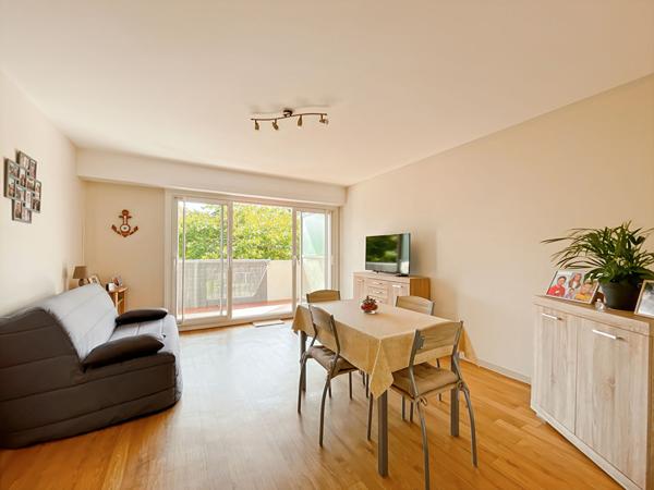 T2 proche mer avec vue forêt