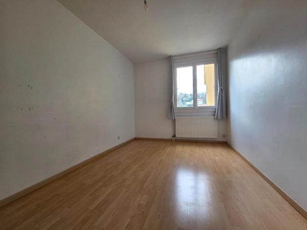 Appartement 88 m² - balcon - 3 Chambres
