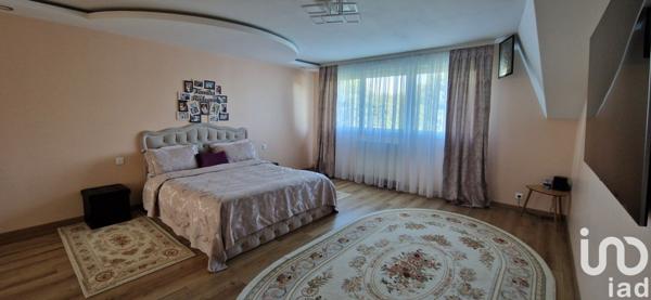 Maison à vendre 8 pièces 191 m² Villiers-sur-Marne