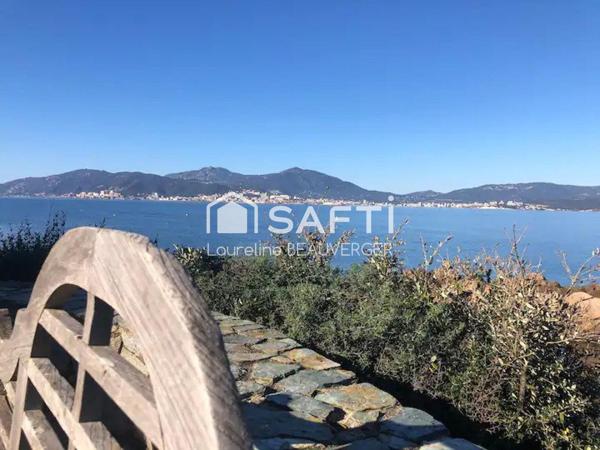 Pieds dans l'eau - emplacement exceptionnel