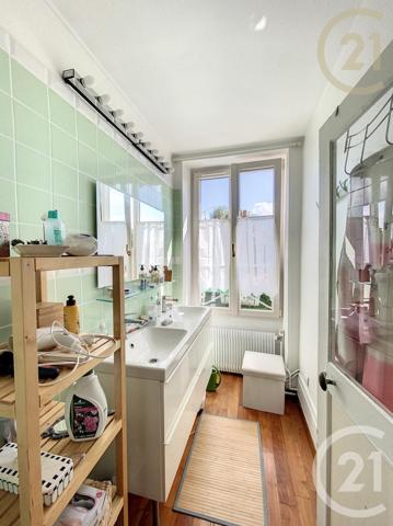 Maison à vendre  10 pièces - 220,48 m2 PRINGY - 77