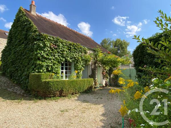 Maison à vendre  10 pièces - 220,48 m2 PRINGY - 77