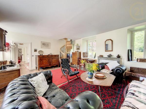 Maison à vendre  10 pièces - 220,48 m2 PRINGY - 77