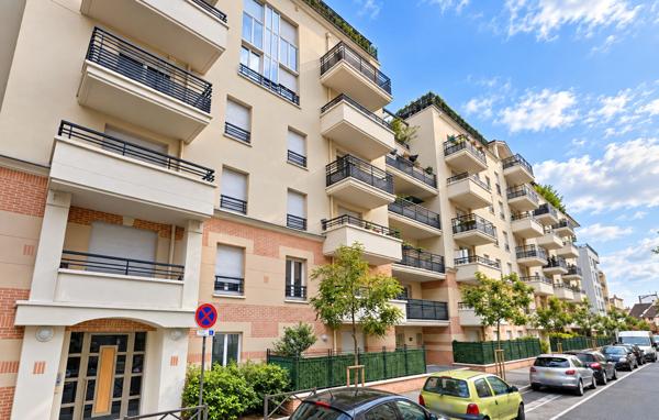 Appartement Rosny-sous-bois 4 pièce(s) 82.2 m2