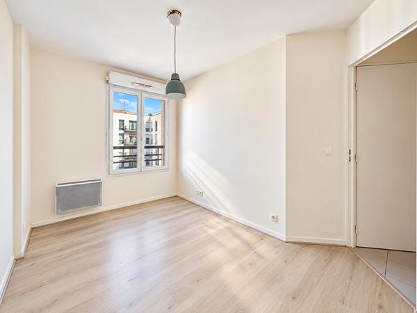 Appartement Rosny-sous-bois 4 pièce(s) 82.2 m2