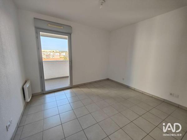 Location appartement 2 pièces 40 m² Marseille 3